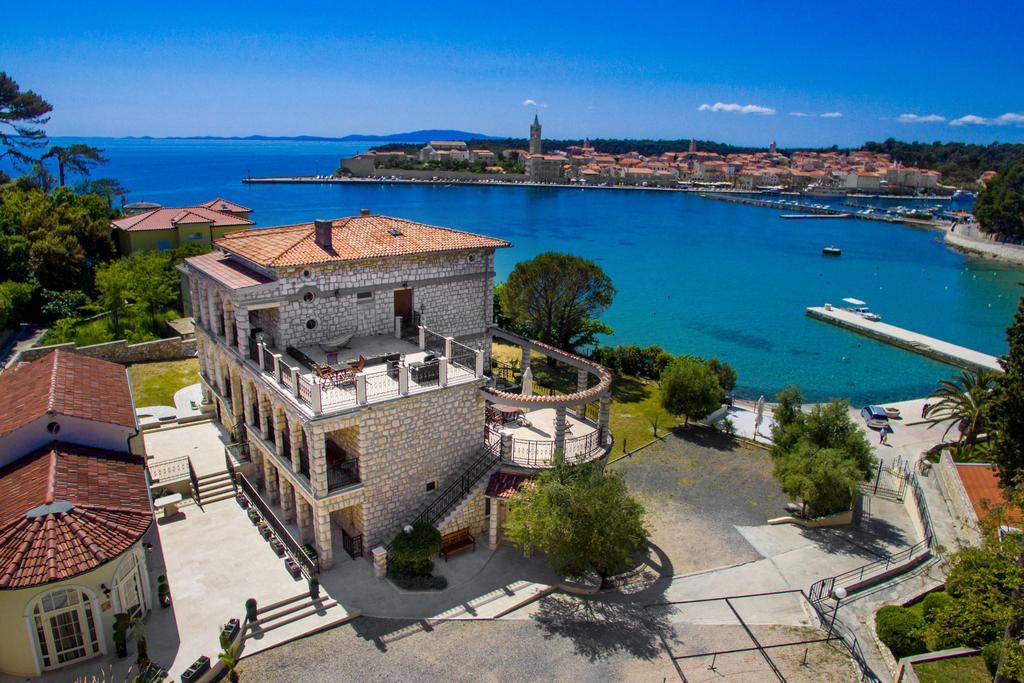 Villas Arbia - Margita Beach Hotel Banjol Exterior photo